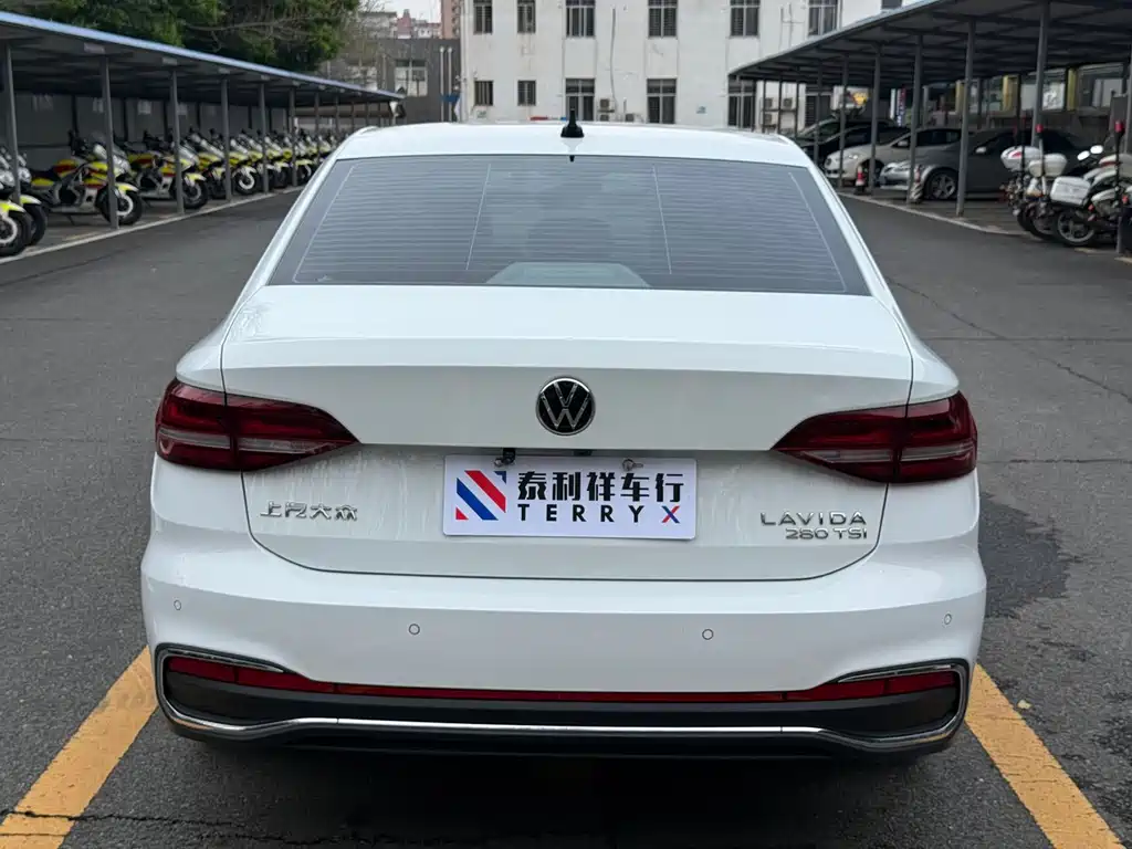Lavida 2023 280TSI DSG Manyi Edition купить на сайте DeffCars