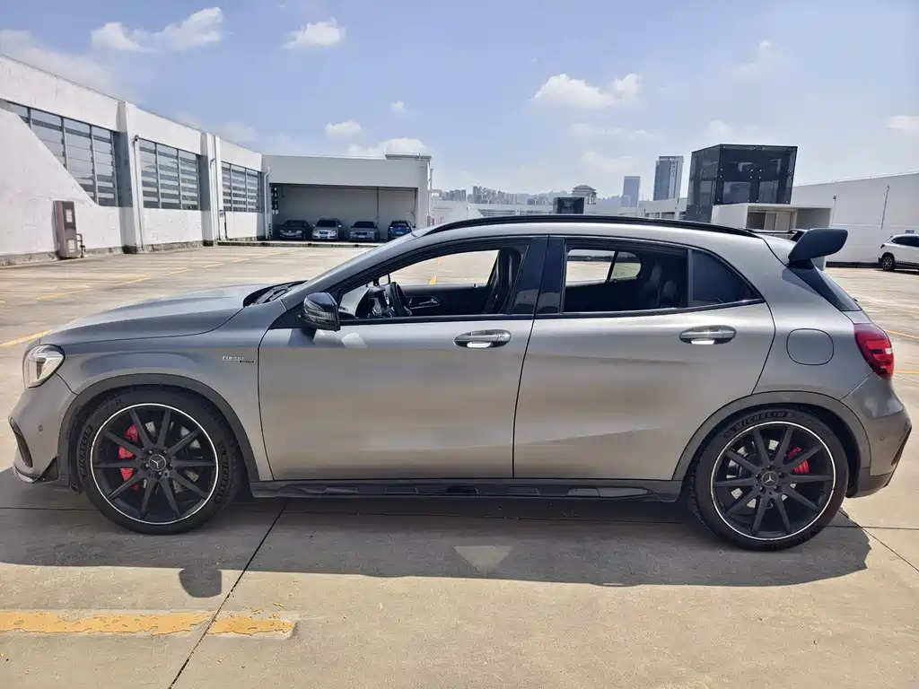 Mercedes-Benz GLA AMG 2017 AMG GLA 45 4MATIC купить на сайте DeffCars