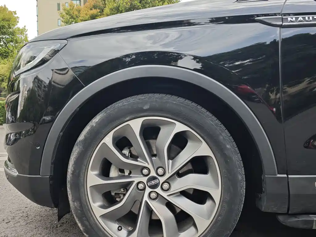 Voyager 2021 2.0T four-wheel drive elegant version купить на сайте DeffCars