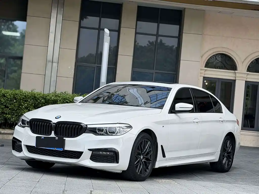 BMW 5 Series 2019 525Li M Sports Package купить на сайте DeffCars
