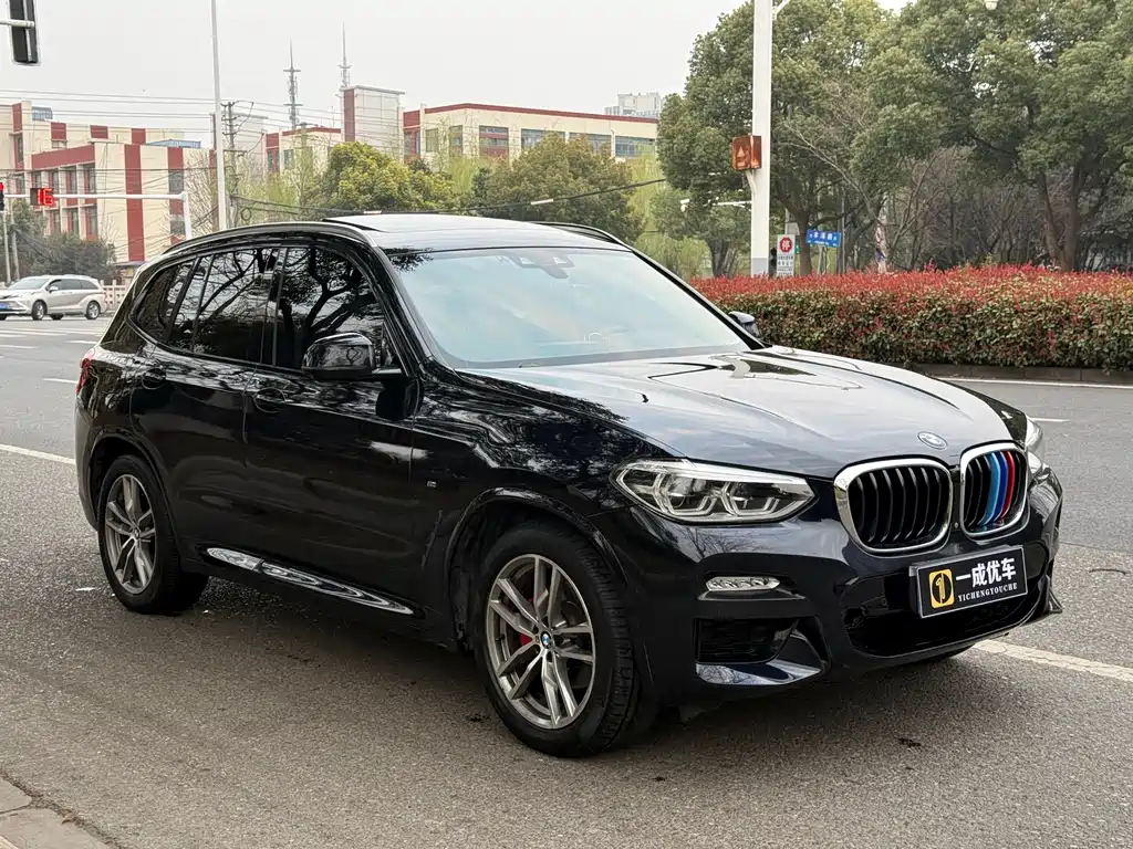 BMW X3 2018 xDrive30i Leading M Sports Package National V купить на сайте DeffCars