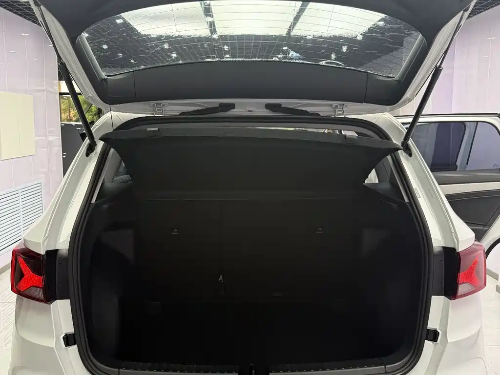 Jetta VS5 2022 280TSI Auto Honor Pro купить на сайте DeffCars