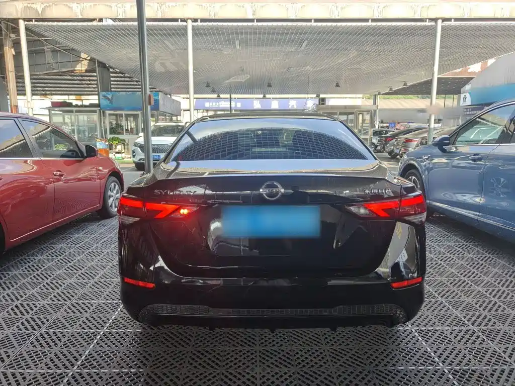 Sylphy 2022 1.6L XL CVT Enjoyment Edition купить на сайте DeffCars