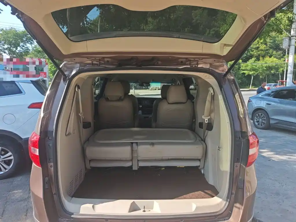 Buick GL8 2018 28T Comfort Type National VI купить на сайте DeffCars