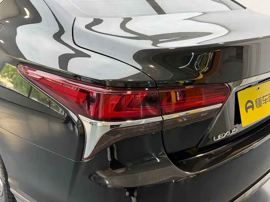 Lexus LS 2018 500h F SPORT National V купить на сайте DeffCars