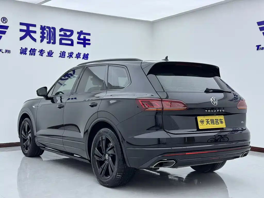 Touareg 2022 3.0TSI Ruixiang Edition Obsidian Sports Package купить на сайте DeffCars