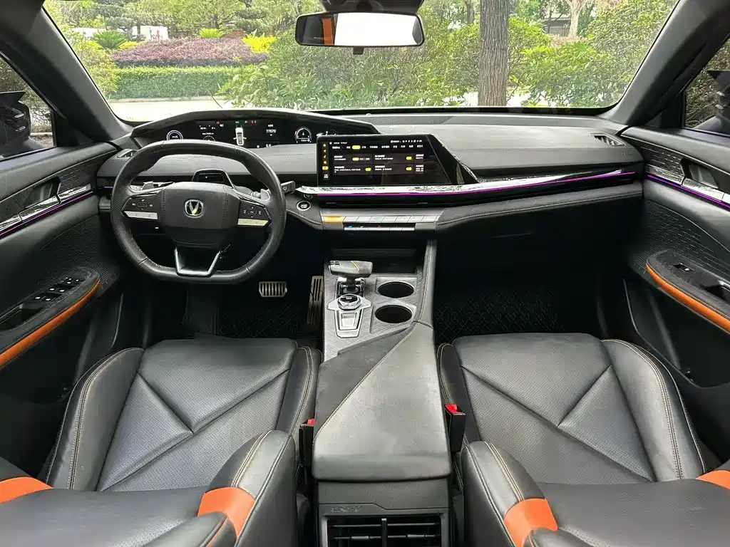 Changan UNI-V 2022 1.5T sports version купить на сайте DeffCars