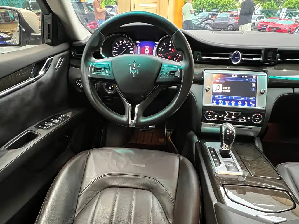 President 2015 3.0T standard model купить на сайте DeffCars