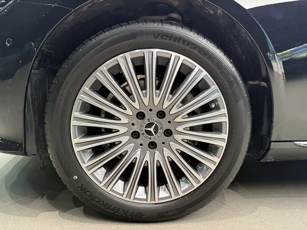 Mercedes-Benz E-Class 2022 E 300 L Luxury Model купить на сайте DeffCars
