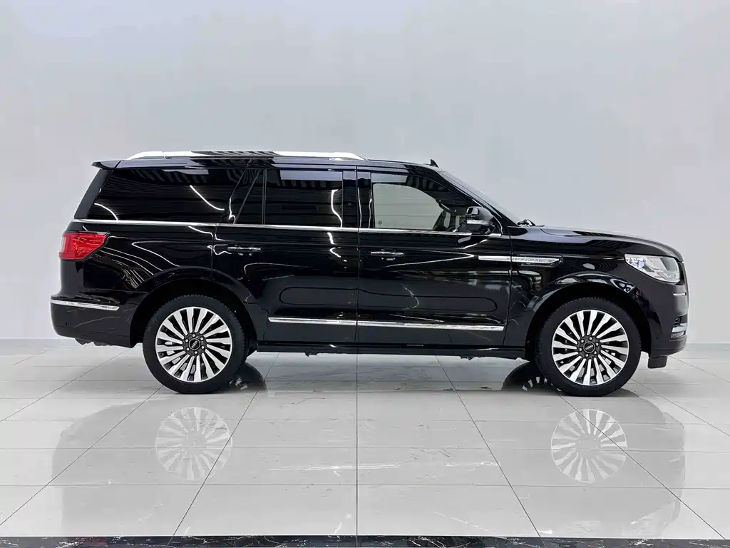 Navigator 2020 3.5T Honor Edition купить на сайте DeffCars