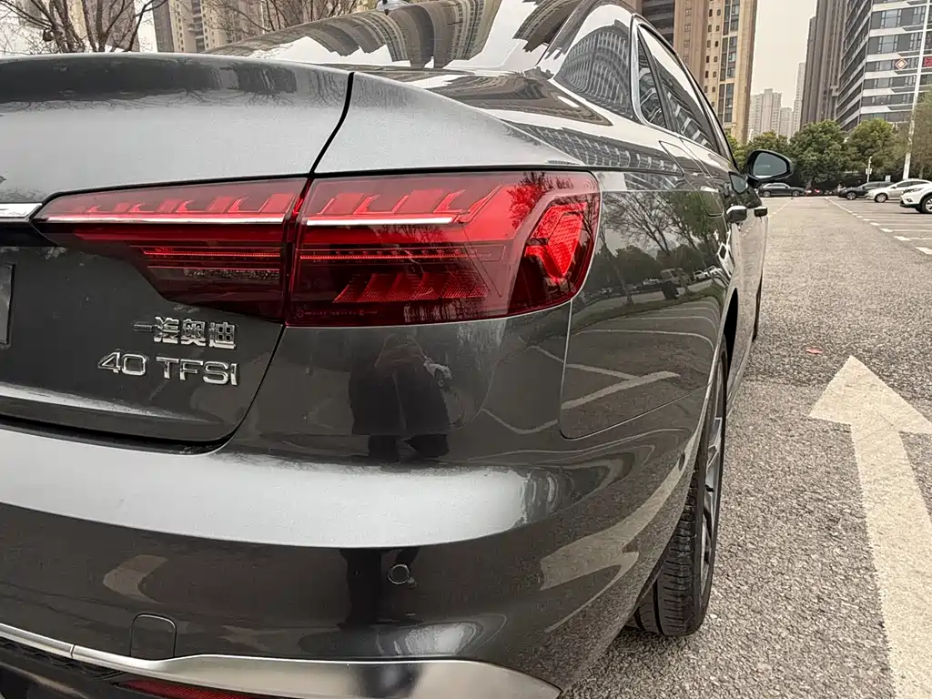 Audi A4L 2020 40 TFSI luxury and dynamic model купить на сайте DeffCars