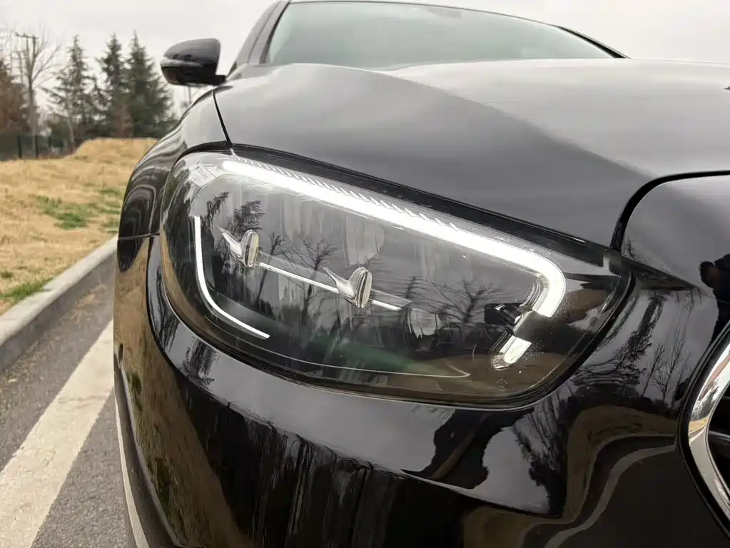 Mercedes-Benz E-Class 2023 E 300 L Luxury Model купить на сайте DeffCars