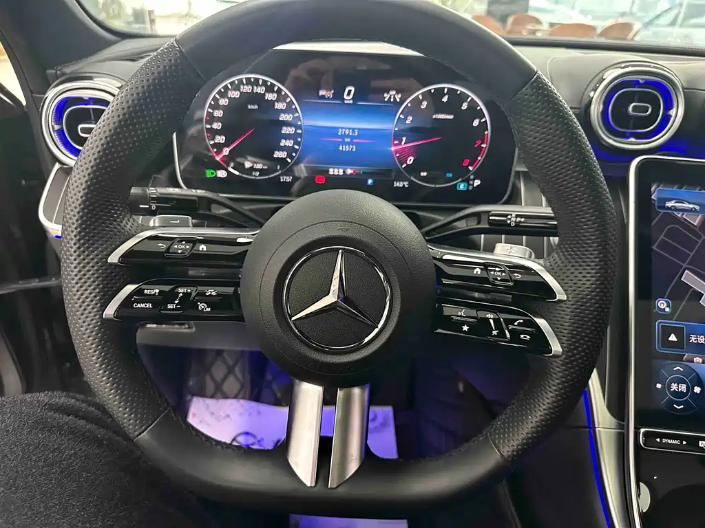Mercedes-Benz C-Class 2023 facelift C 260 L sports version купить на сайте DeffCars