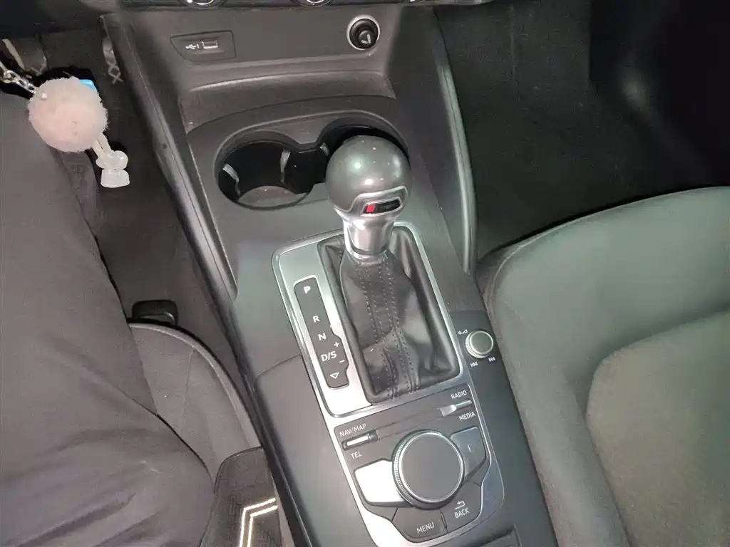 Audi A3 2018 30th Anniversary Model Sportback 35 TFSI Enterprising купить на сайте DeffCars