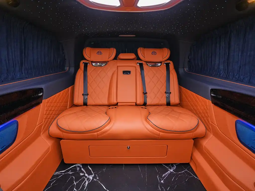 Vito 2024 2.0T Business Edition 7 seats купить на сайте DeffCars