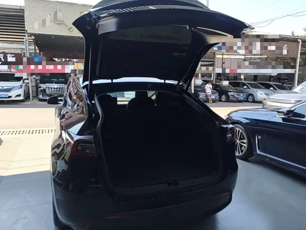 Model Y 2022 facelift rear-wheel drive version купить на сайте DeffCars