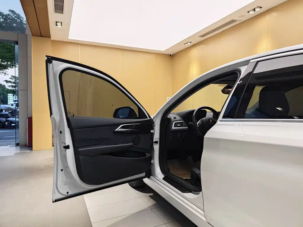 BMW 1 Series 2018 118i Fashion Model купить на сайте DeffCars
