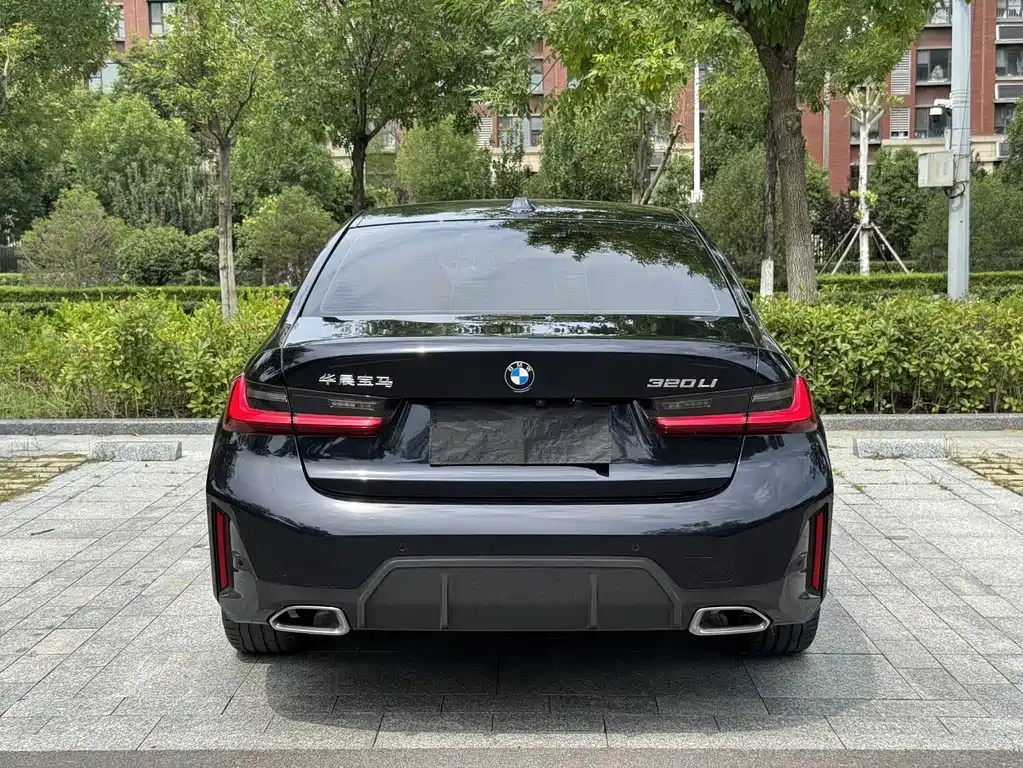BMW 3 Series 2023 320Li M Sports Package купить на сайте DeffCars