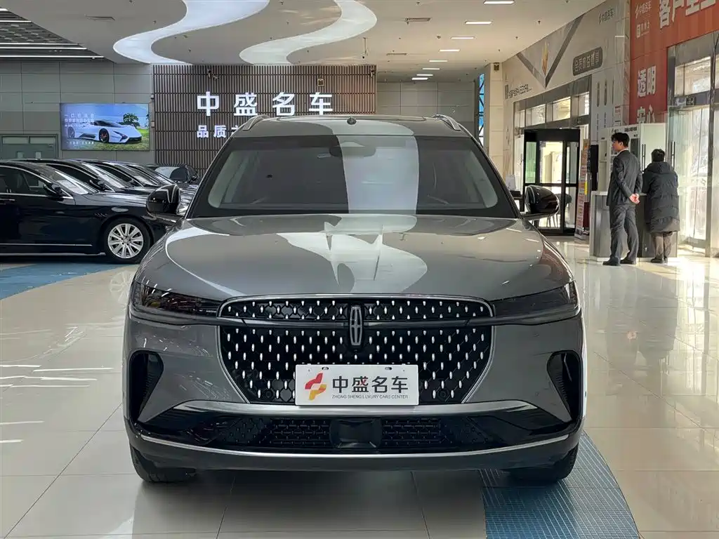 Voyager 2023 2.0T four-wheel drive premium version купить на сайте DeffCars