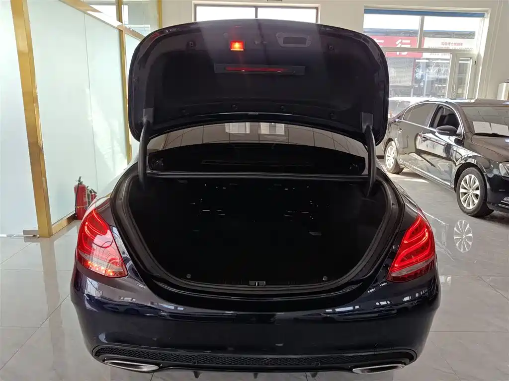 Mercedes-Benz C-Class 2018 C 200 L Sports Edition купить на сайте DeffCars