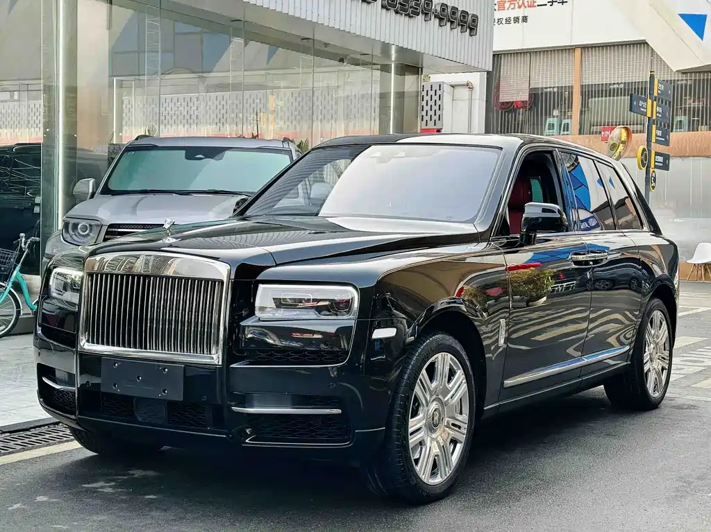 Cullinan 2018 four-seat version купить на сайте DeffCars