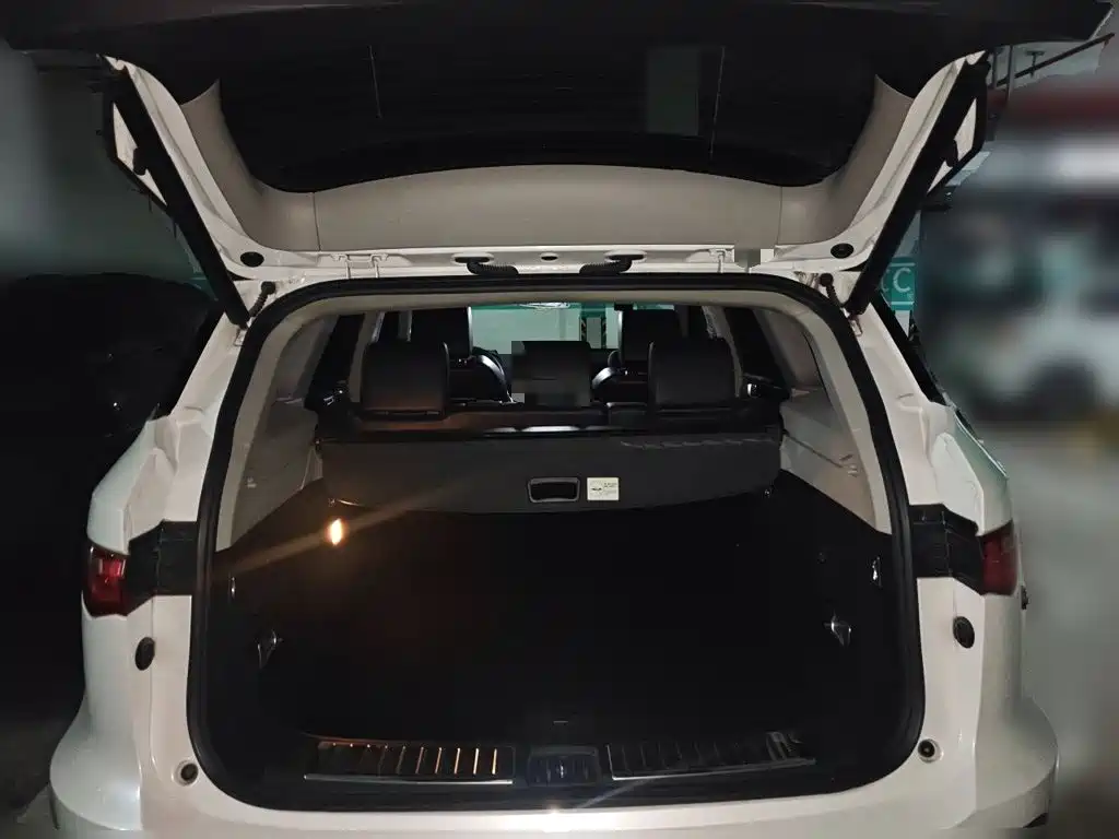 Zotye T700 2017 1.8T dual clutch premium model купить на сайте DeffCars