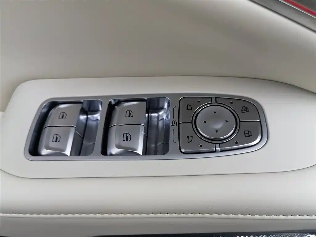 Wei Brand Blue Mountain 2025 Four-wheel Drive Ultra купить на сайте DeffCars