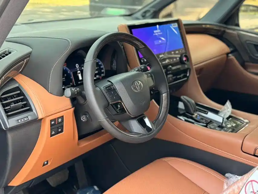 Alfa 2025 Shuangqing 2.5L Premium Gold Edition купить на сайте DeffCars