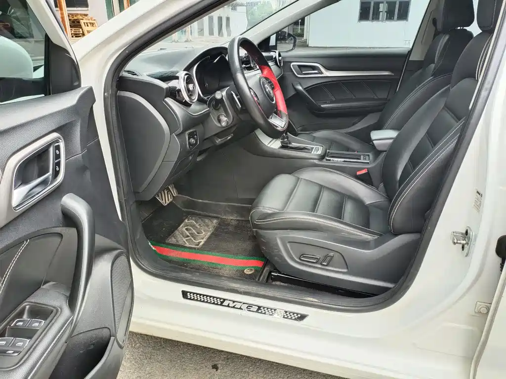 MG6 2017 20T Automatic Elite Smart Connected Edition National V купить на сайте DeffCars