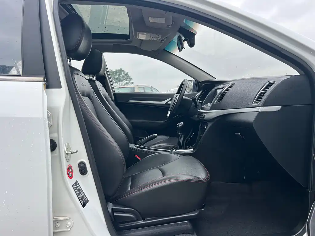 Yuanjing 2017 1.5L Manual Happiness Edition купить на сайте DeffCars
