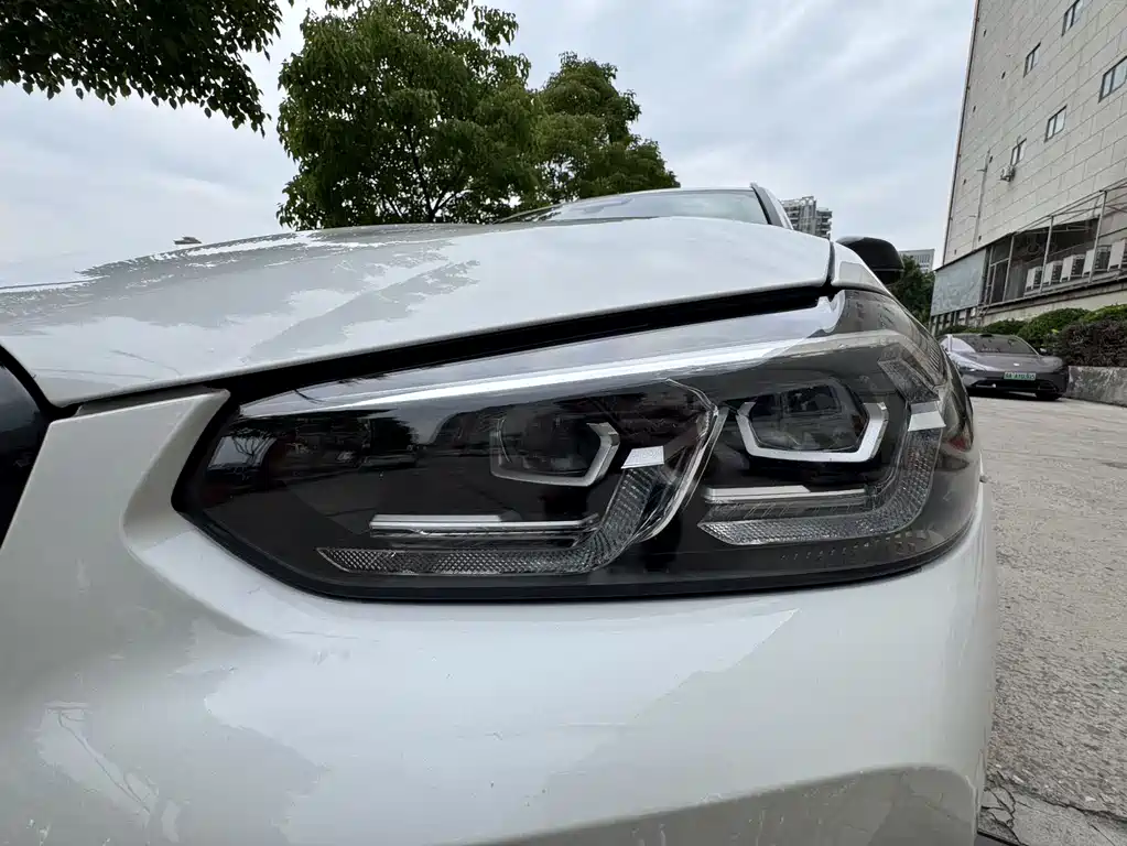 BMW iX3 2023 leading model купить на сайте DeffCars