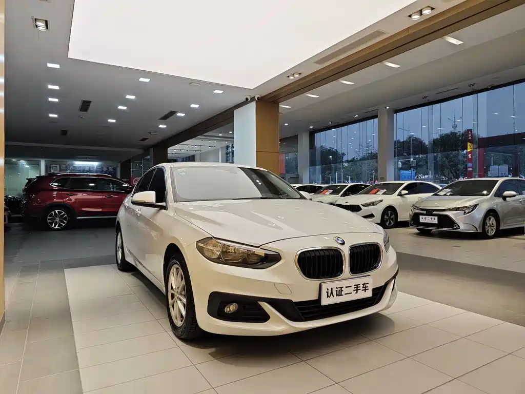 BMW 1 Series 2018 118i Fashion Model купить на сайте DeffCars