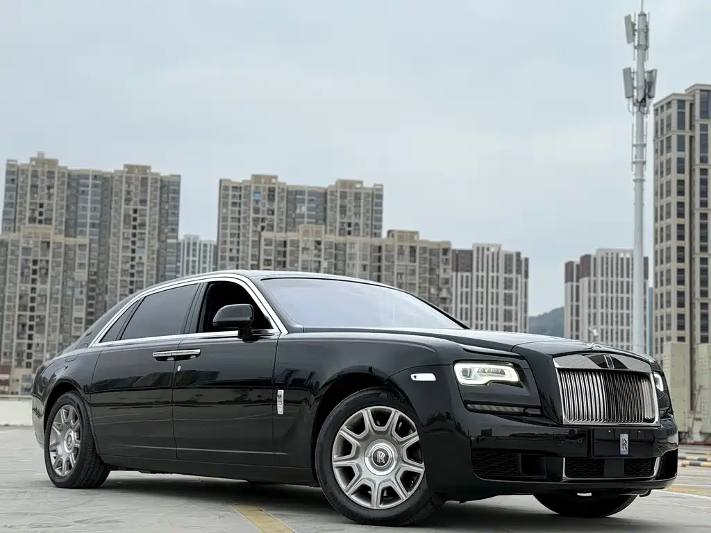 Ghost 2018 6.6T long wheelbase version купить на сайте DeffCars