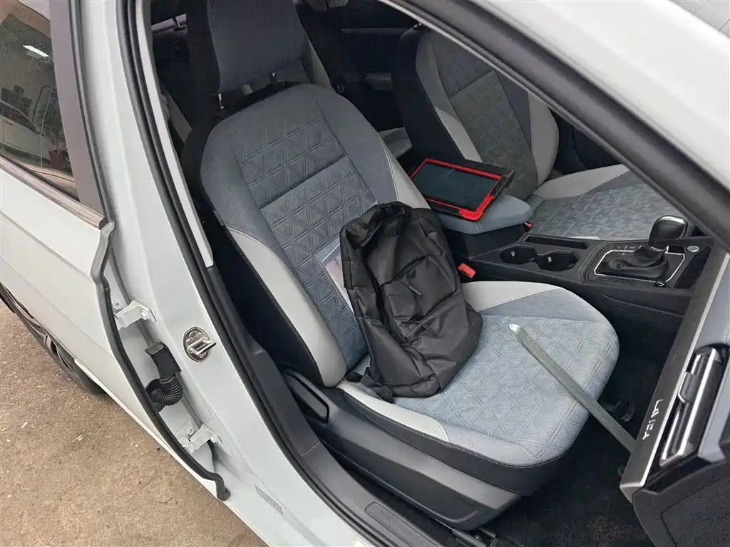 Lavida 2023 1.5L automatic full version купить на сайте DeffCars