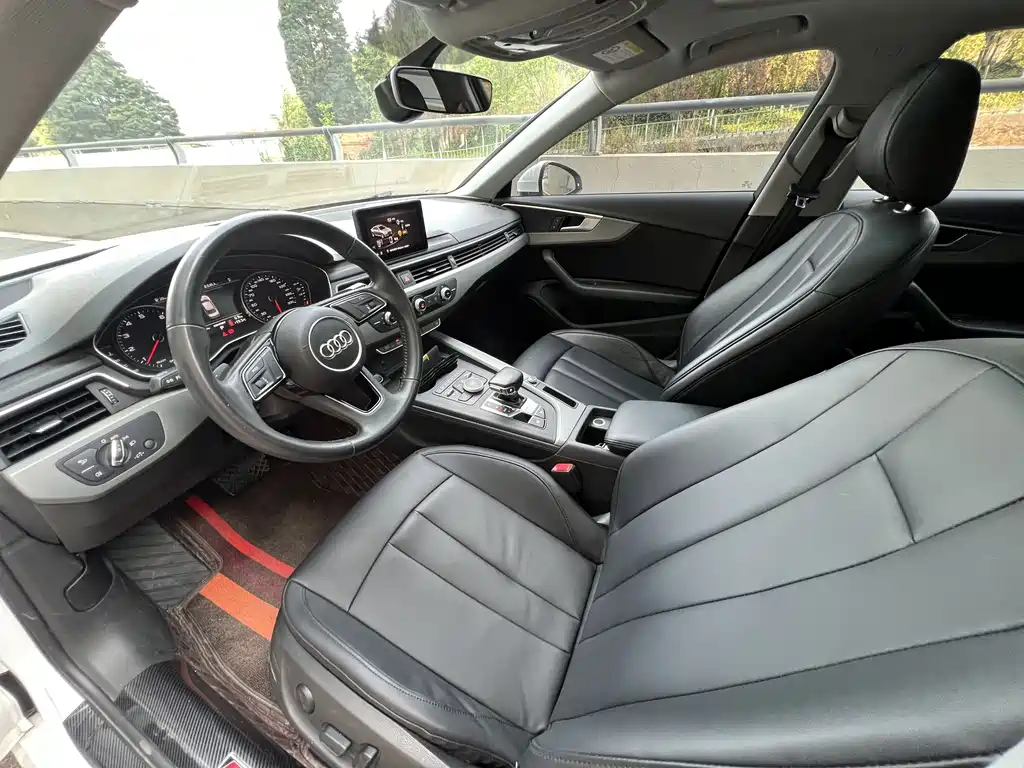 Audi A4L 2018 30th Anniversary Model 40 TFSI Enterprising купить на сайте DeffCars