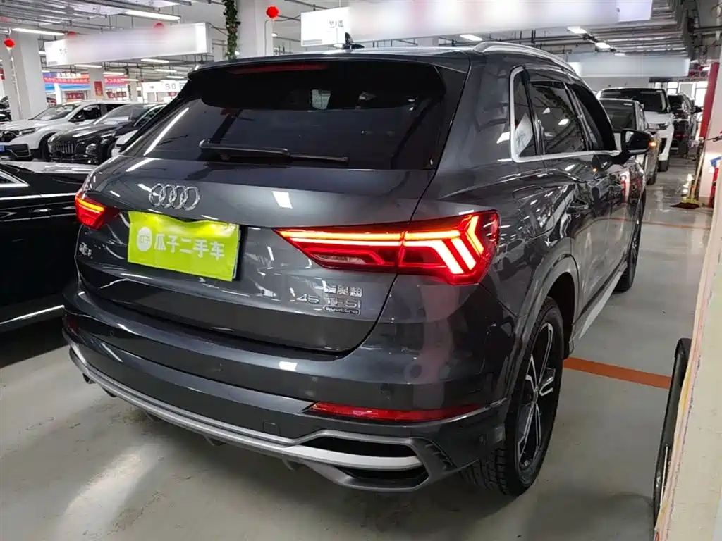 Audi Q3 2020 45 TFSI quattro fashionable and dynamic купить на сайте DeffCars