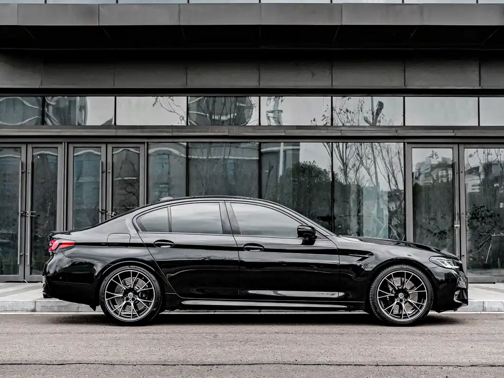 BMW M5 2021 M5 купить на сайте DeffCars