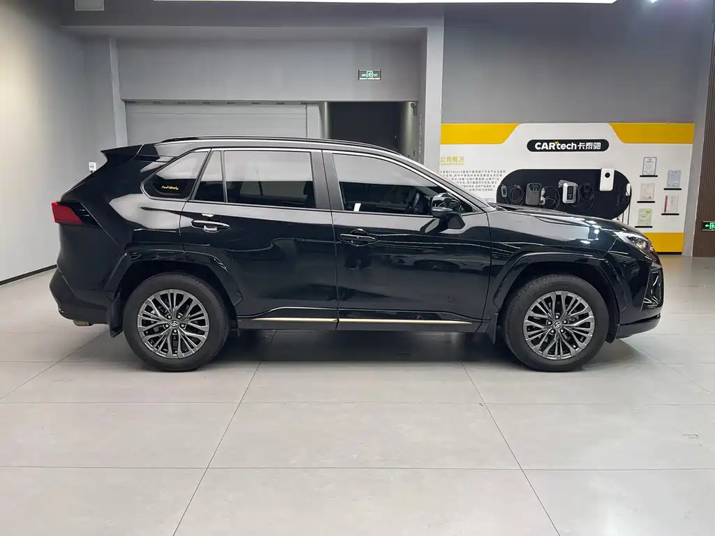 Wilanda 2024 2.0L CVT two-wheel drive luxury PLUS version купить на сайте DeffCars