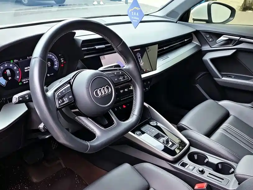 Audi A3 2022 Sportback 35 TFSI stylish and sporty купить на сайте DeffCars