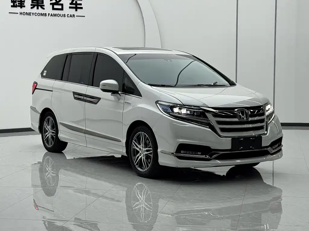 Alison 2019 2.0L Hybrid Deluxe Edition купить на сайте DeffCars
