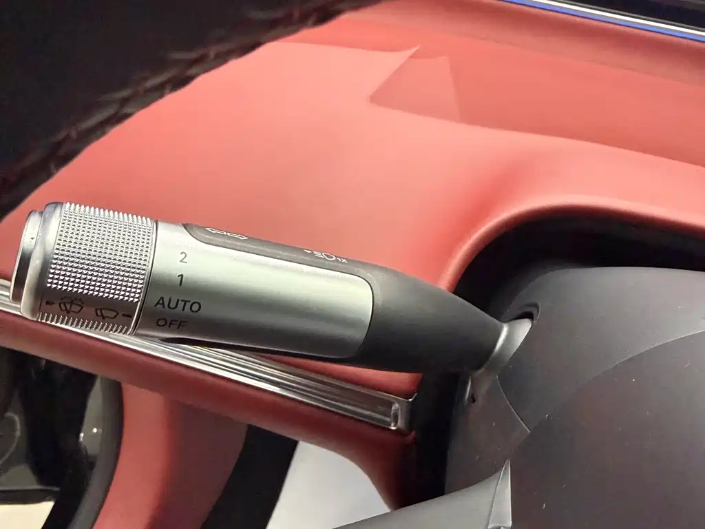 Zhijie R7 2026 pure electric UItra купить на сайте DeffCars