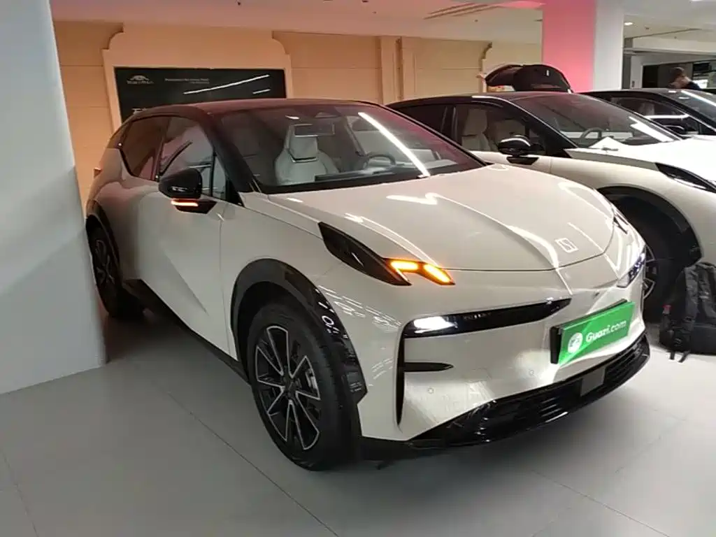 Ji Krypton X 2025 four-seater rear exorcism cube version купить на сайте DeffCars
