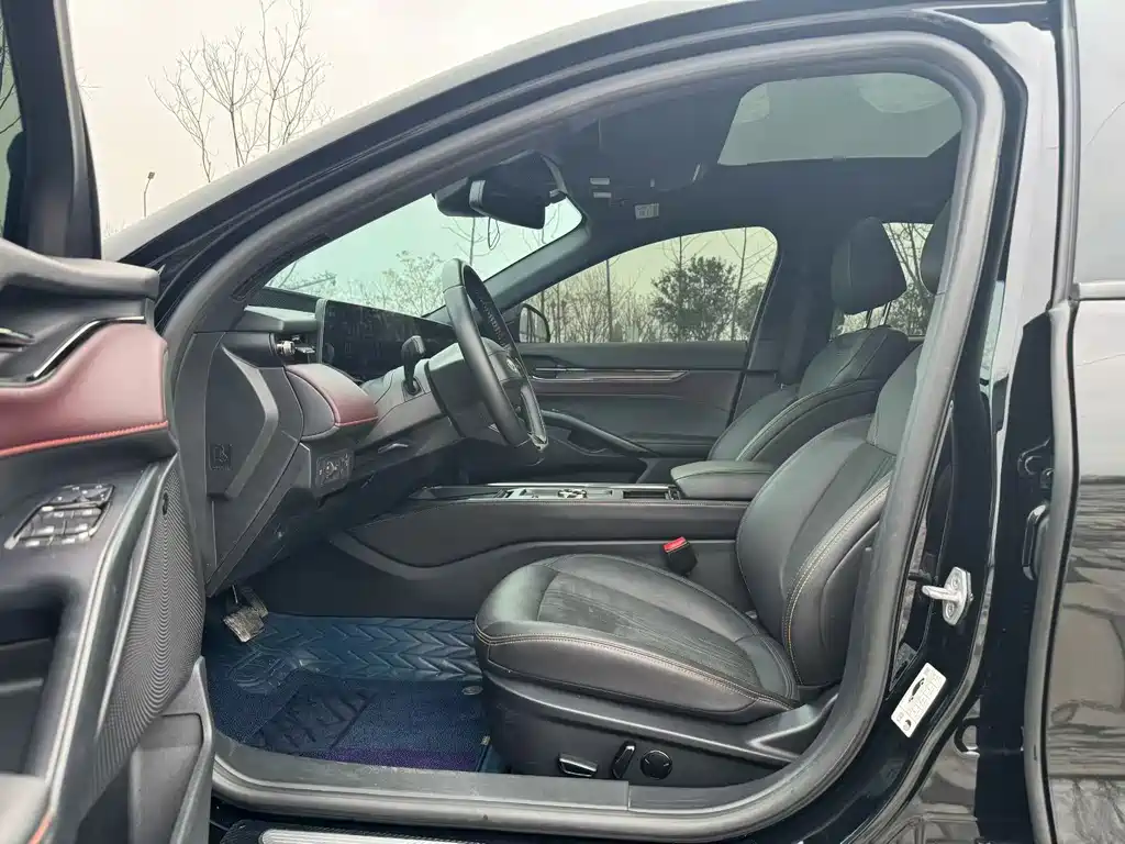 Mondeo 2022 facelift EcoBoost 245 Extreme купить на сайте DeffCars