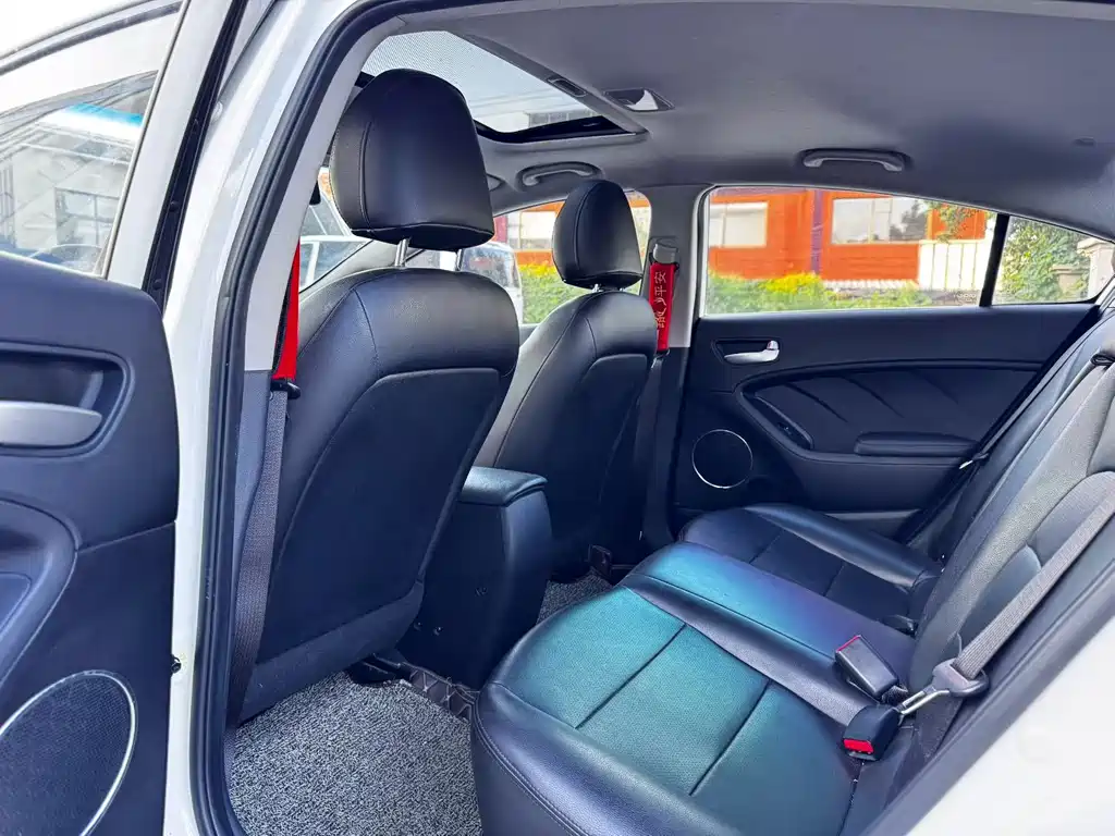 Kia K3 2016 1.6L automatic GLS купить на сайте DeffCars