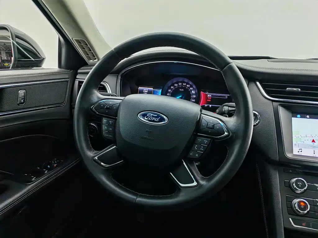 Taurus 2017 EcoBoost 180 Luxury купить на сайте DeffCars