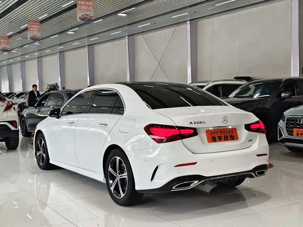 Mercedes-Benz A-Class 2024 facelift A 200 L fashionable model купить на сайте DeffCars