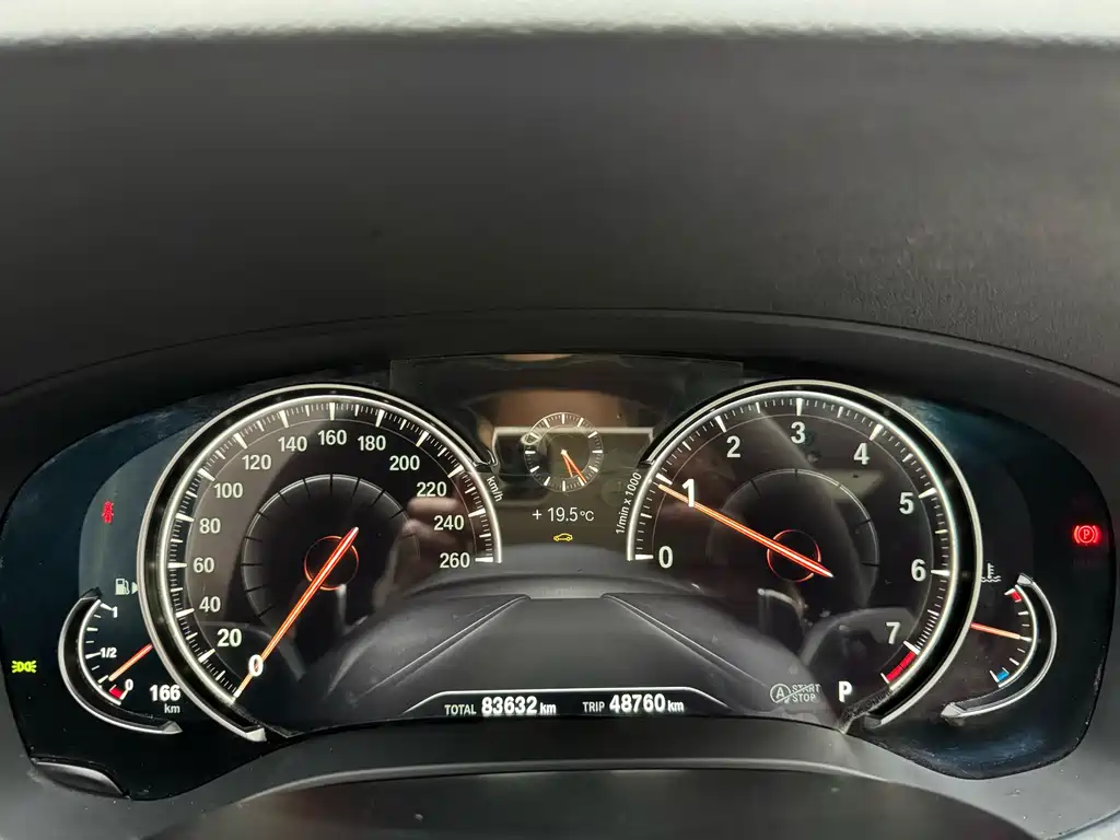 BMW 5 Series 2018 530Li Leading M Sports Package купить на сайте DeffCars