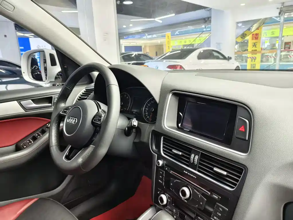 Audi Q5 2017 Plus 40 TFSI Technology купить на сайте DeffCars