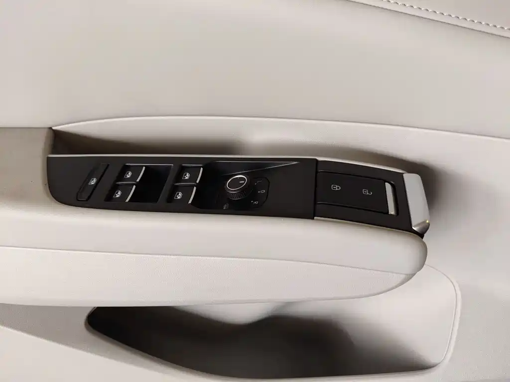 Lavida 2026 Pro 300TSI Starry Sky Intelligent Edition купить на сайте DeffCars