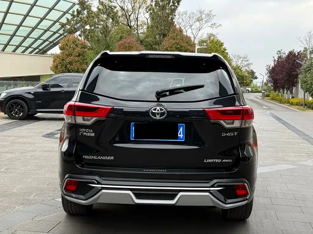 Highlander 2018 2.0T four-wheel drive extreme version, 7 seats, National VI купить на сайте DeffCars